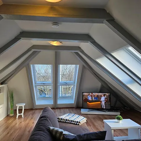 Semesterbostad Haus Mare *